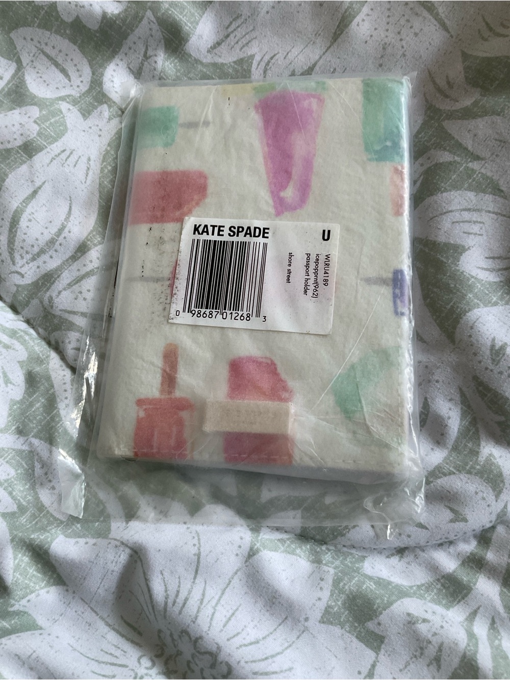 Kate spade passport holder